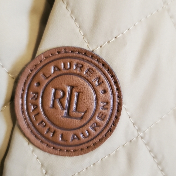 Ralph Lauren Women's Birch Tan. NWT. LARGE. QUILTED - Picture 11 of 14
